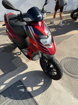 Aprilia 49cc - SR 50 MOTARD