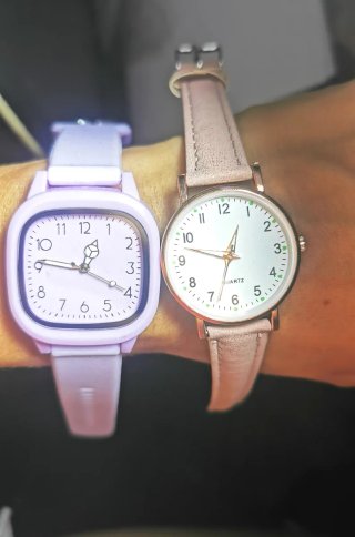 Lote 3 relojes: rosa, morado y negro