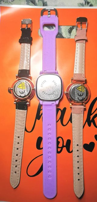 Lote 3 relojes: rosa, morado y negro