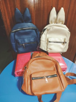 Mochilas de piel con orejas
