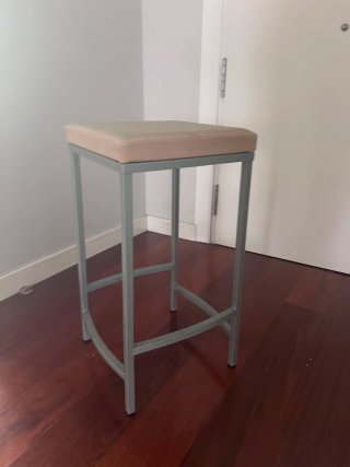 2 Taburetes Altos Cocina Beige y Gris