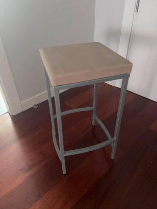 2 Taburetes Altos Cocina Beige y Gris