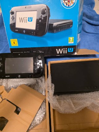 Nintendo Wii U Premium Pack 32GB