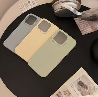 Funda iPhone Antigolpes de tres colores