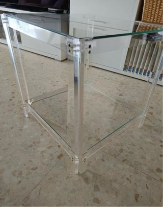 Mesa de centro o auxiliar