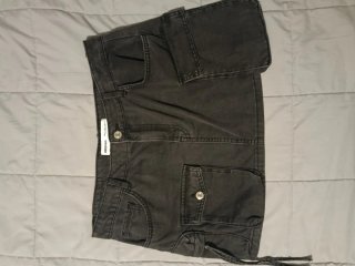 Falda cargo vaquera Bershka gris/negra Talla 42
