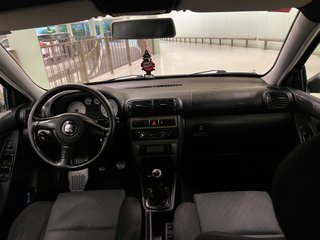 SEAT Leon 2004