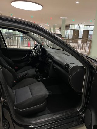 SEAT Leon 2004