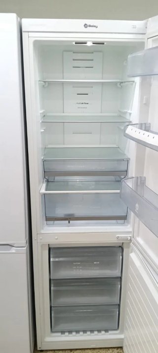NEVERA COMBI BALAY NO FROST ENERGÍA A+