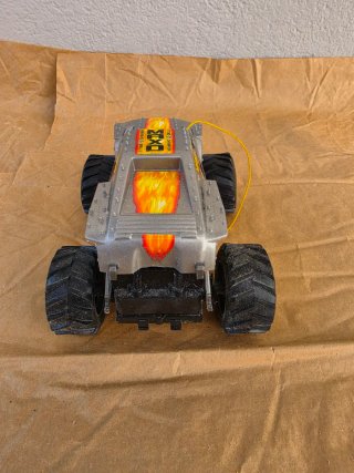 Coche teledirigido Monster Jam New Bright