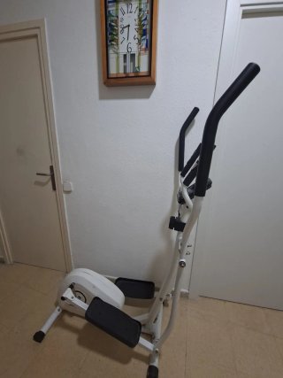 Bicicleta Elíptica Blanca,comprada en Amazon
