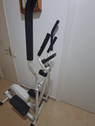 Bicicleta Elíptica Blanca,comprada en Amazon