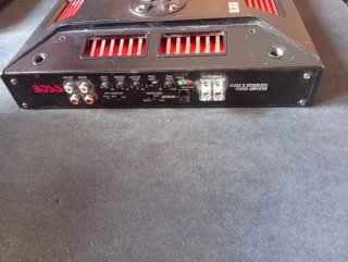 Etapa de Potencia BOSS Outlaw 3000W