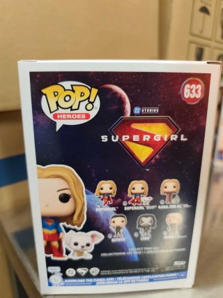 Pack Funko Supergirl y Palomitero Superman