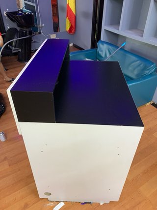 Silla de peluquería negra