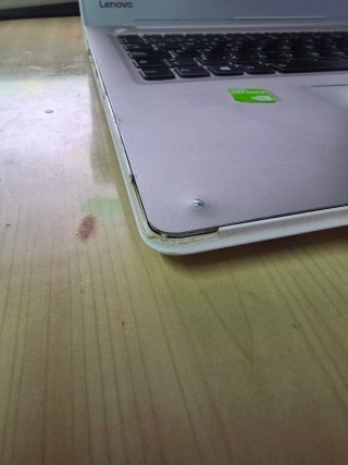 Portátil Lenovo i5 8GB/256GB SSD   Nvidia 4GB