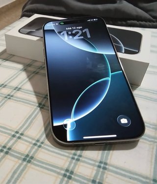 iPhone 16 Pro 128GB Blanco Titanio