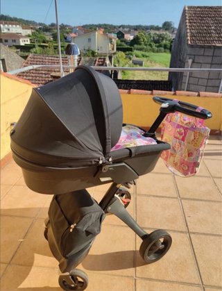 Silla Stokke Xplory con capazo