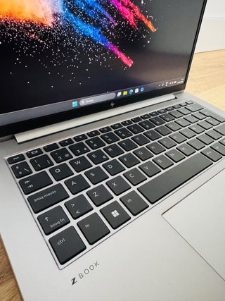 HP ZBook Firefly 14 G9  512SSD-i7 12gen-16RAM-W6