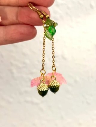 Pendientes Bellota y Hoja Hechos a Mano