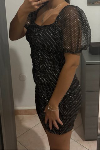 Vestito corto con paillettes