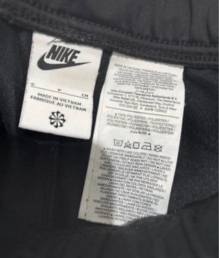 Tuta Nike nera