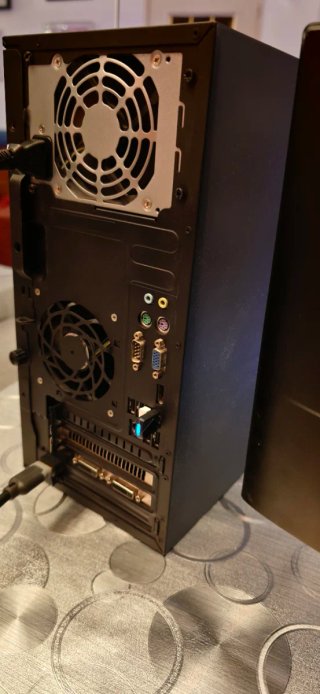 EQUIPO PARA TRABAJO, ESTUDIOS Y GAMING