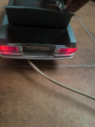 Coche cable dirigido Mercedes Rico 80s