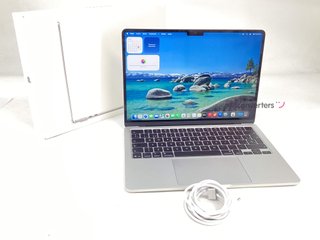 portatil apple apple macbook air 13 m5 (2025) (a3449)
