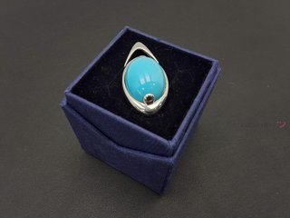 colgante oro 18k con piedra con circonita