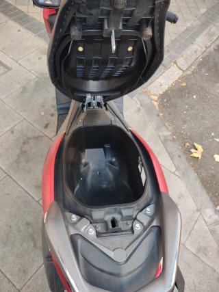 Yamaha NMAX 125cc Maxi Scooter