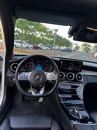 Mercedes-Benz Clase C 220d AMG
