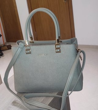 Bolso CHRISTINA&OLK Beige y Dorado