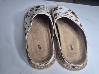 Zuecos ASOS DESIGN piel vaca