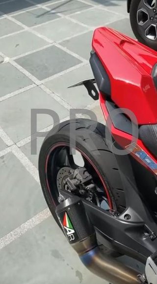 Sistema de escape HONDA CBR650
