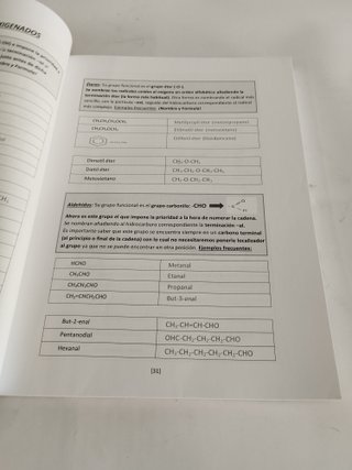 Una Química Para Todos 1 y 2Bach 7Edición - 9788417688301