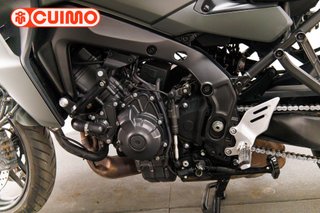 YAMAHA TRACER 900