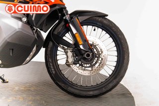 KTM 890 ADVENTURE