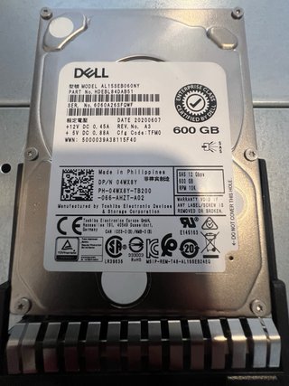 Servidor HP ProLiant 1U 2x Xeon 8 núcleos, 28GB