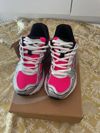 Zapatillas Asics Mujer Rosa y Plata Talla [42]