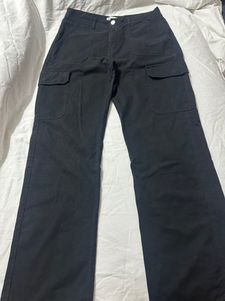 Pantalones cargo Zara negros talla 42