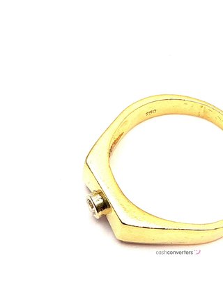 sello oro 18k con diamante