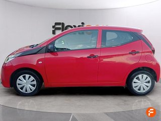 Toyota Aygo 1.0 70 x-play