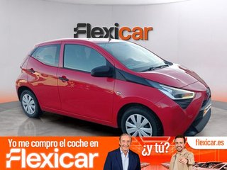 Toyota Aygo 1.0 70 x-play