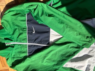 Chaqueta Nike Vintage Verde y Blanca