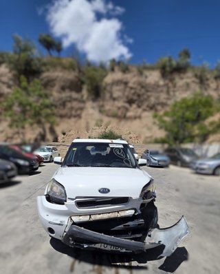 Piloto trasero kia 92402-2k0r soul 1.6 crdi 120241
