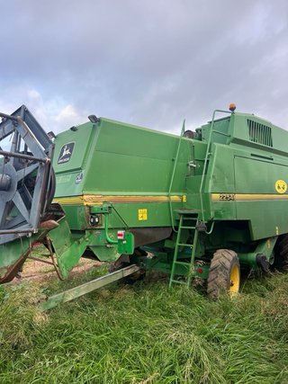 Cosechadora John Deere 2254