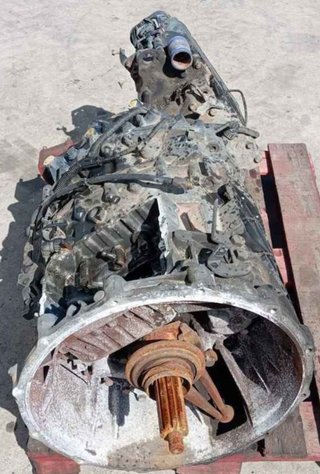 Iveco 239528 caja de cambios 5801960671 stralis