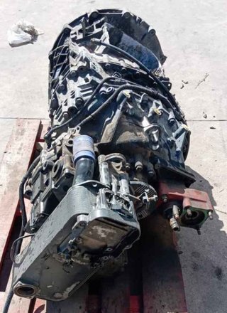 Iveco 239528 caja de cambios 5801960671 stralis