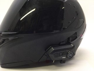 casco integral rz helmets no tiene